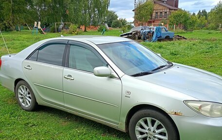 Toyota Camry V40, 2004 год, 500 000 рублей, 3 фотография