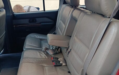 Nissan Pathfinder, 1999 год, 650 000 рублей, 18 фотография