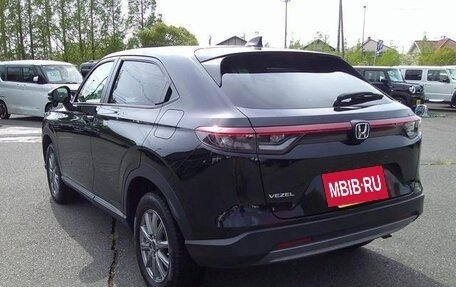 Honda Vezel, 2023 год, 1 850 000 рублей, 4 фотография