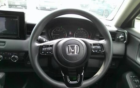 Honda Vezel, 2023 год, 1 850 000 рублей, 13 фотография