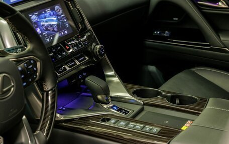 Lexus LX, 2026 год, 20 000 000 рублей, 26 фотография