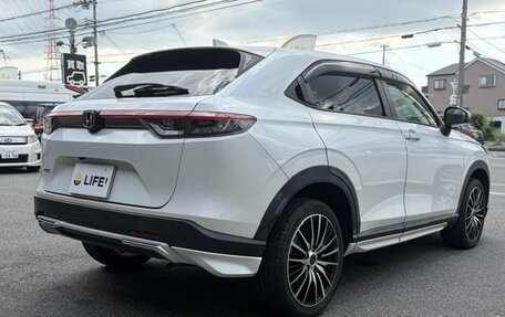 Honda Vezel, 2022 год, 1 760 000 рублей, 6 фотография