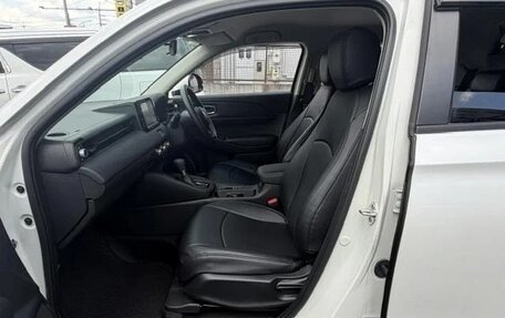 Honda Vezel, 2022 год, 1 760 000 рублей, 9 фотография