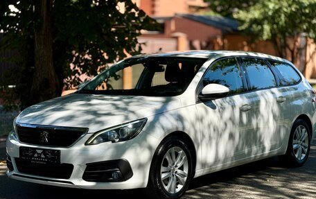 Peugeot 308 II, 2021 год, 1 399 900 рублей, 1 фотография