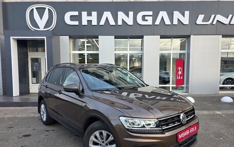 Volkswagen Tiguan II, 2019 год, 2 200 000 рублей, 1 фотография