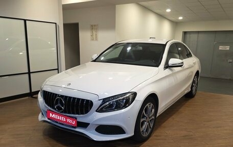 Mercedes-Benz C-Класс, 2016 год, 2 390 000 рублей, 1 фотография