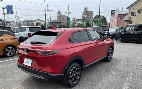 Honda Vezel, 2023 год, 1 840 000 рублей, 6 фотография