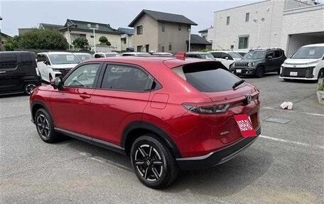 Honda Vezel, 2023 год, 1 840 000 рублей, 4 фотография