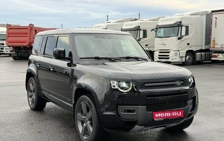 Land Rover Defender II, 2023 год, 18 500 000 рублей, 1 фотография