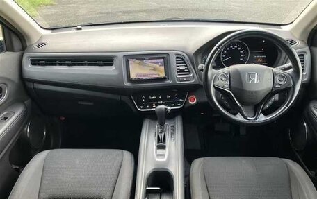 Honda Vezel, 2021 год, 1 467 000 рублей, 9 фотография