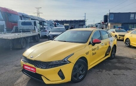 KIA K5, 2021 год, 1 380 000 рублей, 1 фотография
