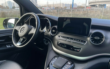 Mercedes-Benz V-Класс, 2022 год, 7 888 000 рублей, 9 фотография