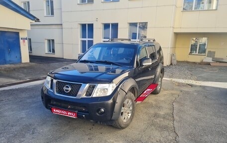 Nissan Pathfinder, 2011 год, 1 590 000 рублей, 1 фотография