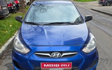 Hyundai Solaris II рестайлинг, 2013 год, 689 000 рублей, 1 фотография
