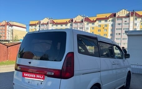 Nissan Serena II, 2001 год, 310 000 рублей, 3 фотография