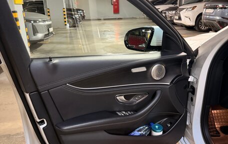 Mercedes-Benz E-Класс, 2020 год, 3 950 000 рублей, 9 фотография