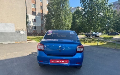 Renault Logan I, 2014 год, 560 000 рублей, 3 фотография