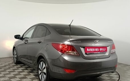 Hyundai Solaris II рестайлинг, 2011 год, 890 000 рублей, 5 фотография