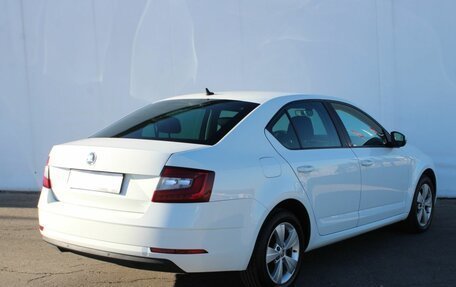 Skoda Octavia, 2018 год, 1 275 000 рублей, 7 фотография