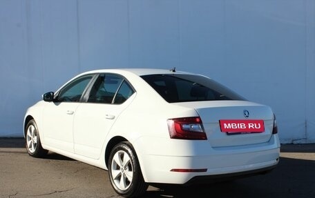 Skoda Octavia, 2018 год, 1 275 000 рублей, 5 фотография