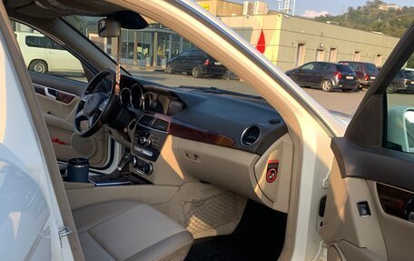 Mercedes-Benz C-Класс, 2012 год, 1 600 000 рублей, 7 фотография
