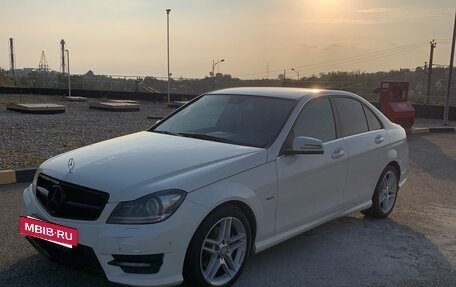 Mercedes-Benz C-Класс, 2012 год, 1 600 000 рублей, 10 фотография