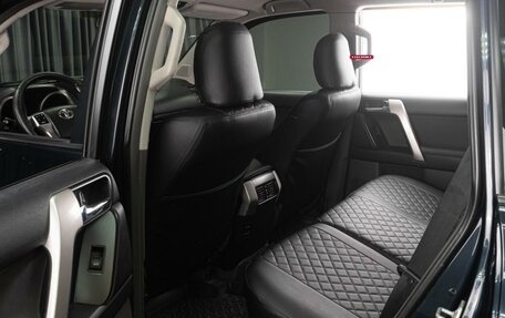 Toyota Land Cruiser Prado 150 рестайлинг, 2011 год, 3 299 000 рублей, 11 фотография