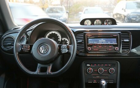 Volkswagen Beetle, 2013 год, 1 290 000 рублей, 14 фотография