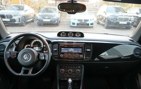 Volkswagen Beetle, 2013 год, 1 290 000 рублей, 17 фотография