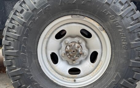 Toyota Land Cruiser 100 рестайлинг 2, 2005 год, 2 900 000 рублей, 29 фотография