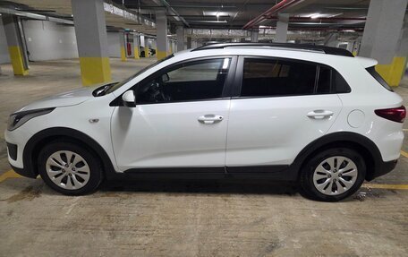 KIA Rio IV, 2018 год, 1 300 000 рублей, 2 фотография