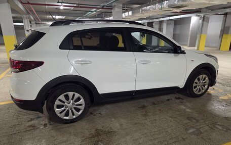 KIA Rio IV, 2018 год, 1 300 000 рублей, 3 фотография