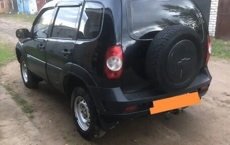 Chevrolet Niva I рестайлинг, 2011 год, 450 000 рублей, 5 фотография