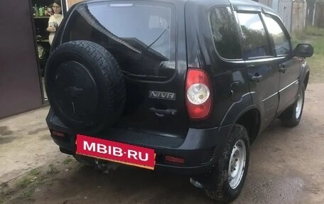 Chevrolet Niva I рестайлинг, 2011 год, 450 000 рублей, 3 фотография