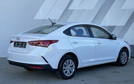 Hyundai Solaris II рестайлинг, 2022 год, 1 560 000 рублей, 5 фотография