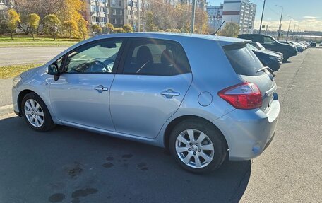 Toyota Auris II, 2010 год, 1 350 000 рублей, 6 фотография