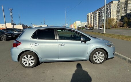 Toyota Auris II, 2010 год, 1 350 000 рублей, 2 фотография
