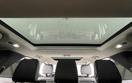 Land Rover Discovery IV, 2018 год, 3 900 000 рублей, 21 фотография