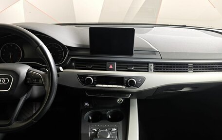 Audi A4, 2018 год, 2 195 000 рублей, 15 фотография