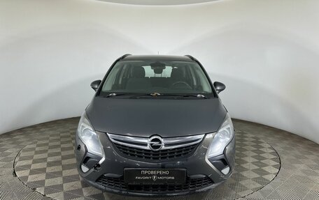 Opel Zafira C рестайлинг, 2013 год, 700 000 рублей, 2 фотография