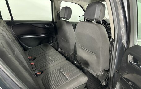 Opel Zafira C рестайлинг, 2013 год, 700 000 рублей, 16 фотография