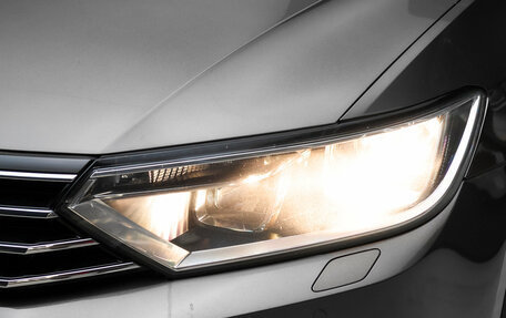 Volkswagen Passat B8 рестайлинг, 2018 год, 1 900 000 рублей, 9 фотография