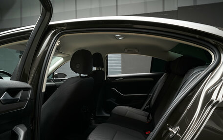 Volkswagen Passat B8 рестайлинг, 2018 год, 1 900 000 рублей, 35 фотография