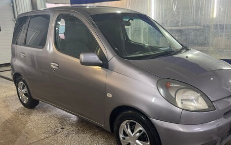 Toyota FunCargo, 2001 год, 435 000 рублей, 2 фотография