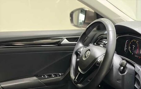 Volkswagen T-Roc I, 2023 год, 1 720 000 рублей, 14 фотография