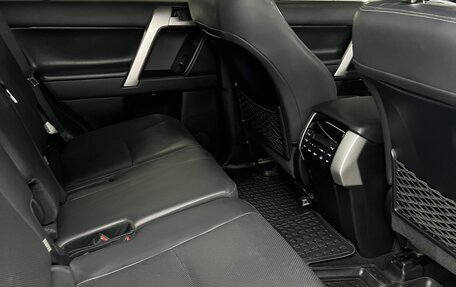 Toyota Land Cruiser Prado 150 рестайлинг, 2021 год, 6 500 000 рублей, 9 фотография