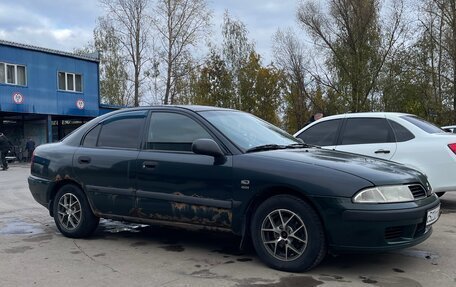 Mitsubishi Carisma I, 1999 год, 120 000 рублей, 2 фотография