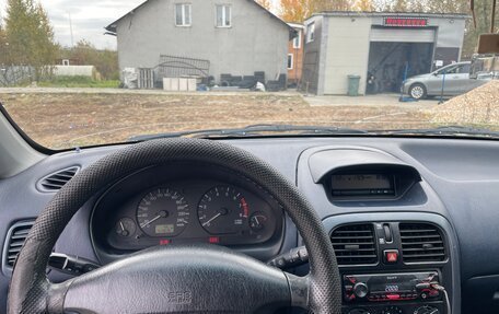 Mitsubishi Carisma I, 1999 год, 120 000 рублей, 6 фотография