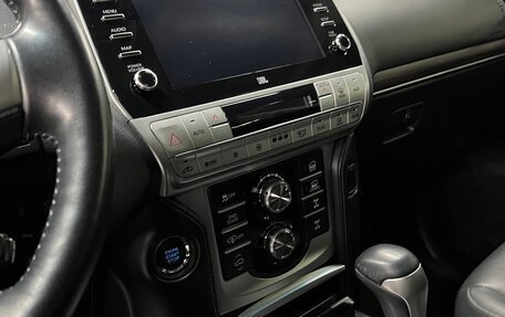 Toyota Land Cruiser Prado 150 рестайлинг, 2021 год, 6 500 000 рублей, 12 фотография