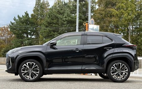 Toyota Yaris Cross, 2022 год, 1 343 000 рублей, 7 фотография